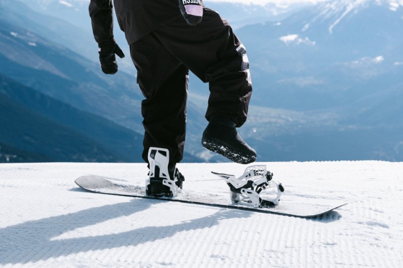 The best winter 2023-2024 women’s snowboard boots