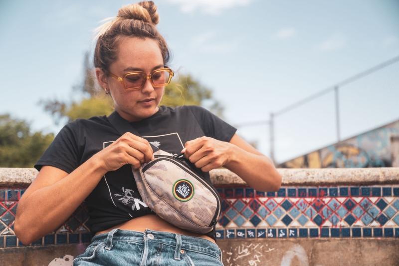 Waist pack