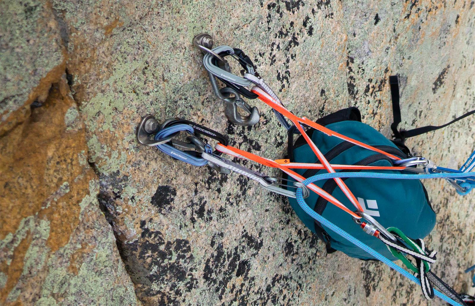 lightweight climbing carabiner lightweight climbing carabiner