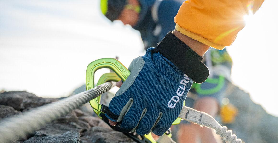 via ferrata lanyard: close up on carabiner via ferrata lanyard: close up on carabiner
