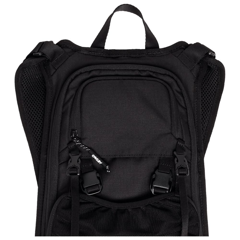 Oakley hydration backpack clearance