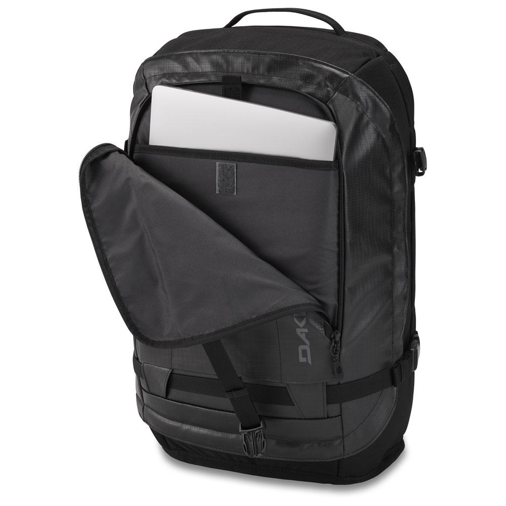 dakine travel bag