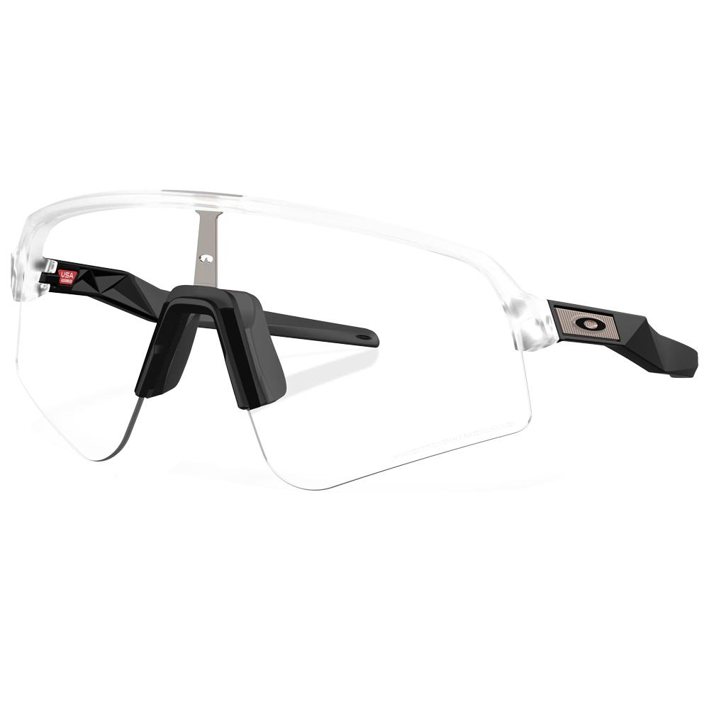 Oakley - Sutro Lite Sweep Matte Clear Clear To Black Iridium Photochromic - Sunglasses