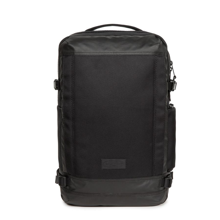 Eastpak - Tecum M 19L Coat - Rucksack - Coat - Glisshop.de