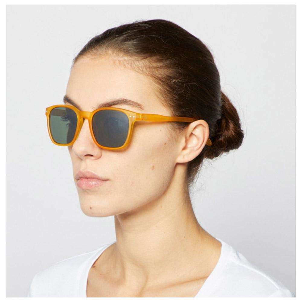 Nautic sunglasses shop