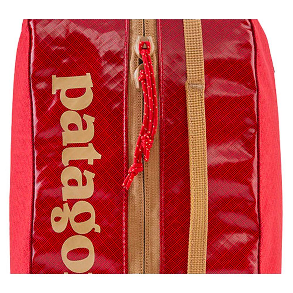 Patagonia Toiletry bag Black Hole Cube Large Touring Red Summer 2023