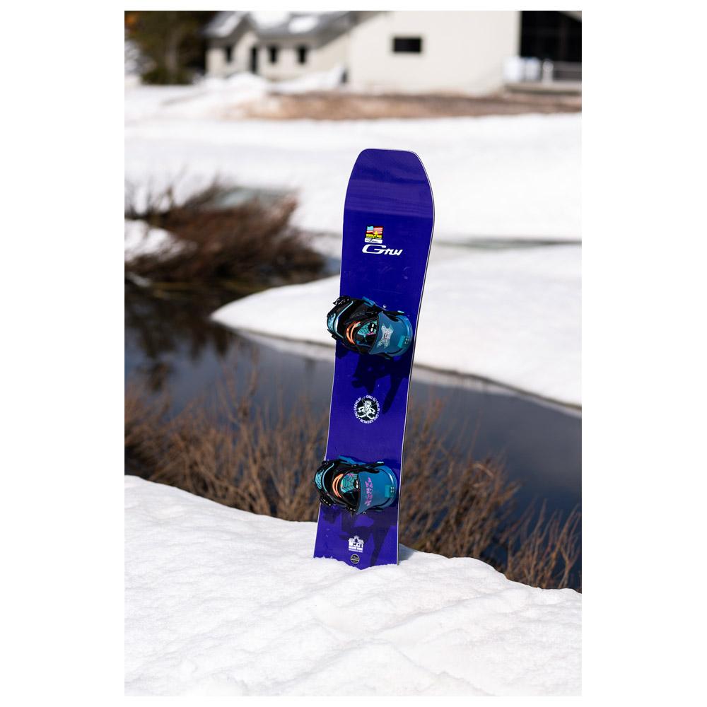 Gnu Snowboard Gremlin - Winter 2025 | Glisshop