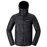 Norrona Chaqueta de plumas Trollveggen Down 800 Super Light Hood Caviar Black Presentación