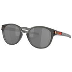 Oakley Sunglasses Latch Matte Grey Smoke Prizm Black Overview
