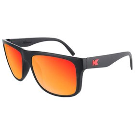 Knockaround Occhiali da sole Torrey Pines Matte Black Red Sunset Presentazione Knockaround Occhiali da sole Torrey Pines Matte Black Red Sunset Presentazione