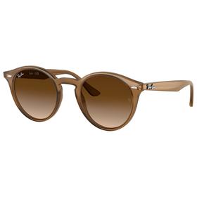 Ray Ban Zonnebrillen RB2180 Polished Light Brown Gradient Brown Voorstelling Ray Ban Zonnebrillen RB2180 Polished Light Brown Gradient Brown Voorstelling