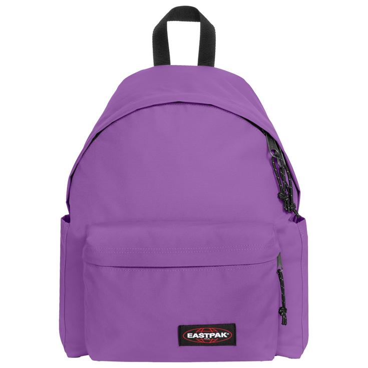Eastpak Rucksack Day Pak'r 24L II Vineyard Purple Präsentation