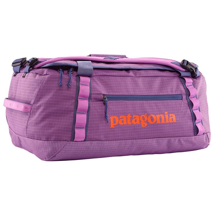 Patagonia Seesack Black Hole Duffel 40L Brisk Purple Präsentation