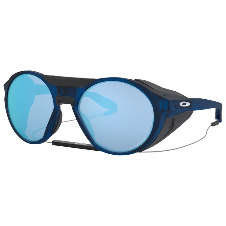 Oakley Occhiali da sole Clifden Matte Translucent Blue Prizm Deep Water Polarized Presentazione