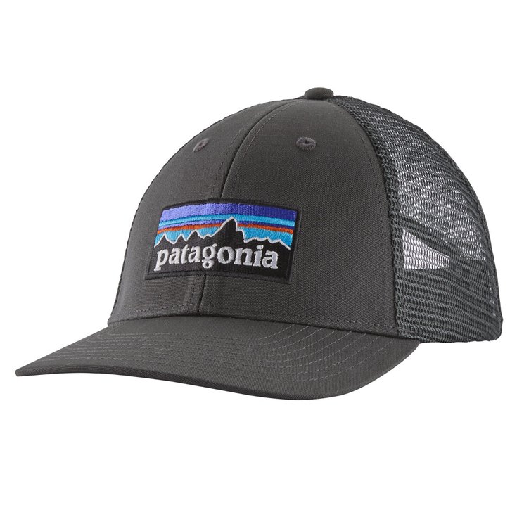 Patagonia Casquettes P-6 Logo LoPro Trucker Hat Forge Grey Présentation