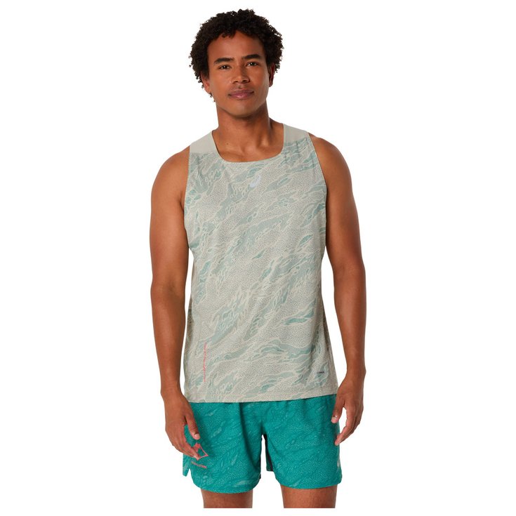 Asics Trail tee-shirt Fujitrail Singlet White Sage Rainy Lake Overview